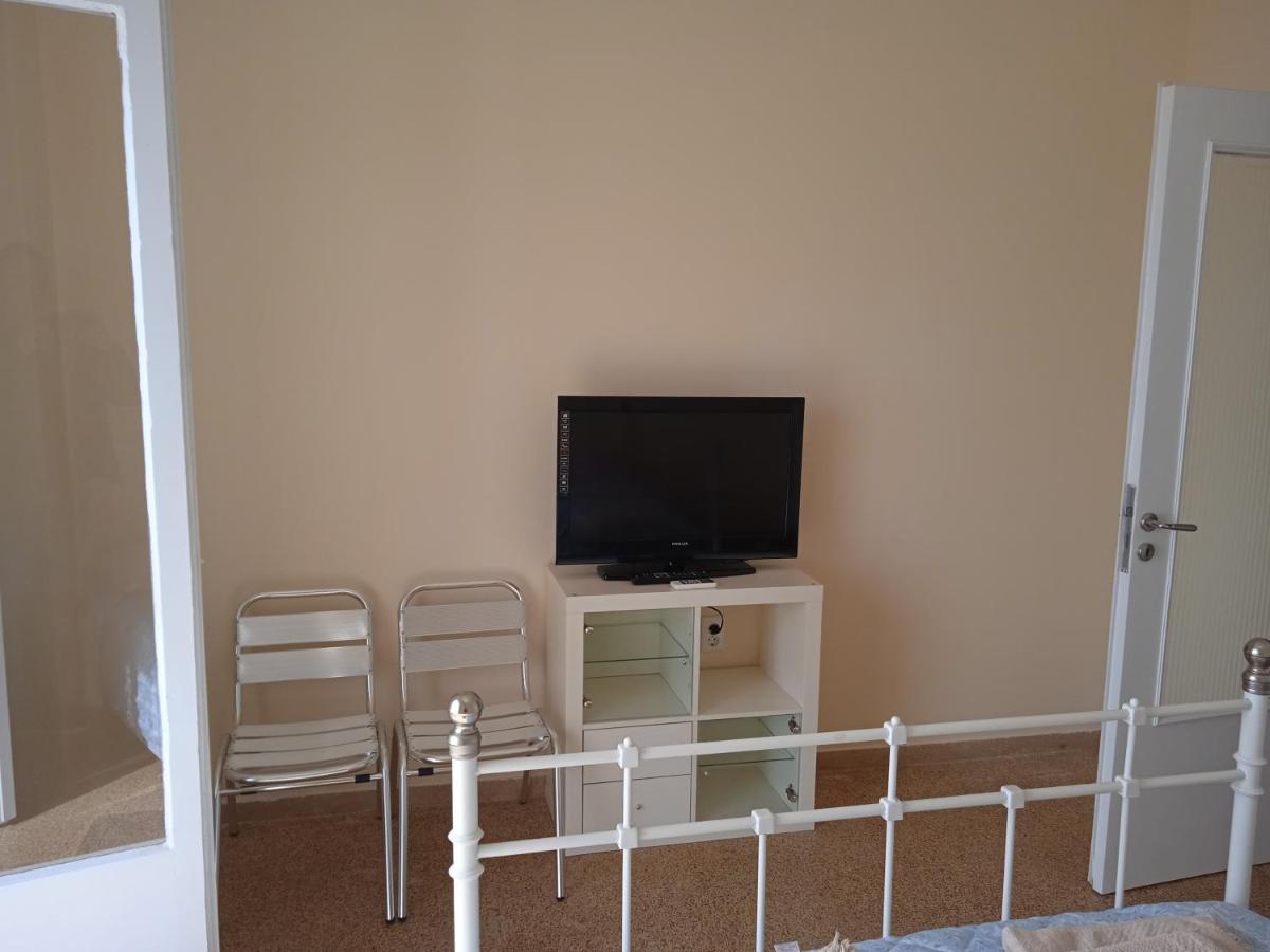 Apartment On The Beach Artemida  Luaran gambar